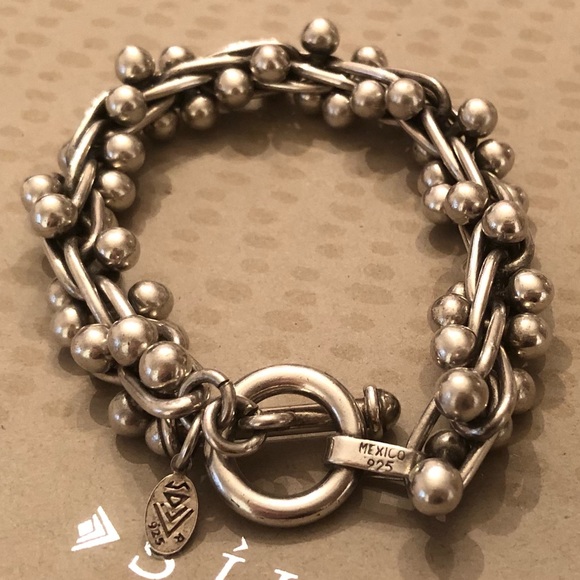 Iconic Silpada Sterling Silver DNA Toggle Clasp Bracelet B0523 - Picture 2 of 15